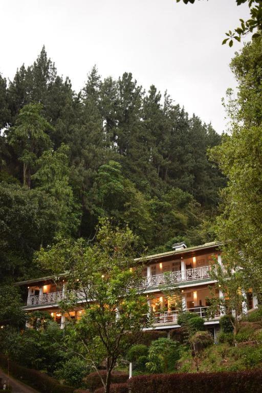 Forest Edge Hotel Ginigathena Luaran gambar